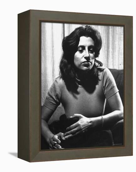 Anna Magnani in Her Rome Apartment-Gjon Mili-Framed Premier Image Canvas