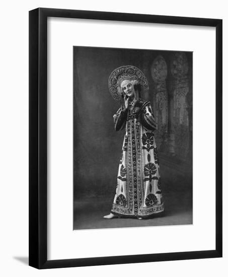 Anna Pavlova (1881-191), Russian Ballet Dancer, 1911-1912-Alfred & Walery Ellis-Framed Giclee Print