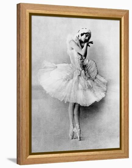 Anna Pavlova in the Role of the Dying Swan, C.1905-null-Framed Premier Image Canvas