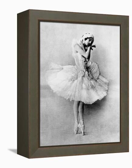 Anna Pavlova in the Role of the Dying Swan, C.1905-null-Framed Premier Image Canvas