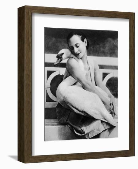 Anna Pavlova with Her Pet Swan Jack, C.1905-null-Framed Giclee Print