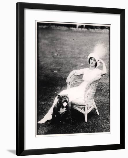 Anna Pavlova-null-Framed Giclee Print