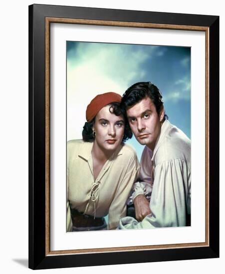 ANNE OF THE INDIES, 1951 directed by JACQUES TOURNEUR Jean Peters and Louis Jourdan (photo)-null-Framed Photo
