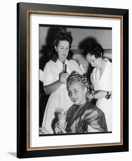 Anne Shirley/Hairdresser-null-Framed Photographic Print