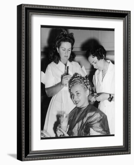 Anne Shirley/Hairdresser-null-Framed Photographic Print