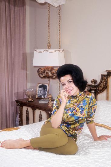 Annette Funicello Photo 