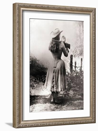 Annie Oakley Shooting over Shoulder-null-Framed Photographic Print