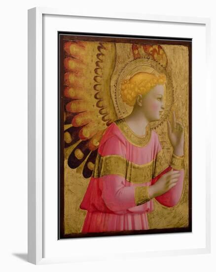 Annunciatory Angel, 1450-55 (Gold Leaf and Tempera on Wood Panel) (See also 139312)-Fra Angelico-Framed Giclee Print