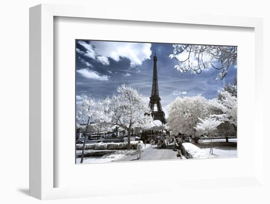 Another Look at Paris-Philippe Hugonnard-Framed Photographic Print