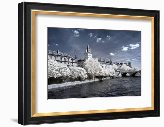 Another Look at Paris-Philippe Hugonnard-Framed Photographic Print