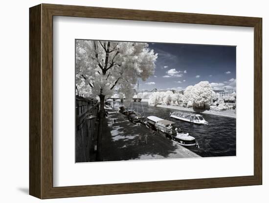 Another Look at Paris-Philippe Hugonnard-Framed Photographic Print