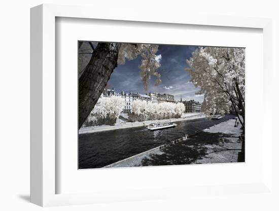 Another Look at Paris-Philippe Hugonnard-Framed Photographic Print