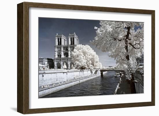 Another Look at Paris-Philippe Hugonnard-Framed Photographic Print