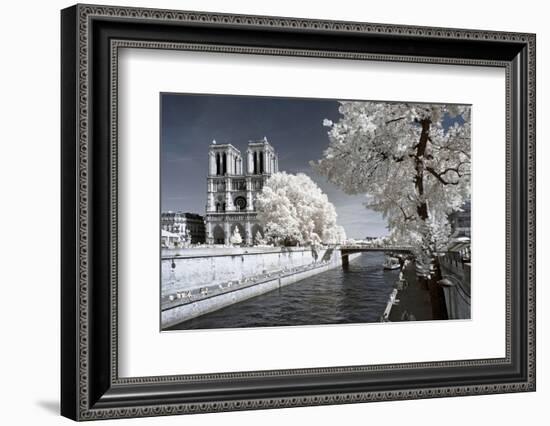 Another Look at Paris-Philippe Hugonnard-Framed Photographic Print