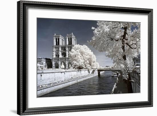 Another Look at Paris-Philippe Hugonnard-Framed Photographic Print