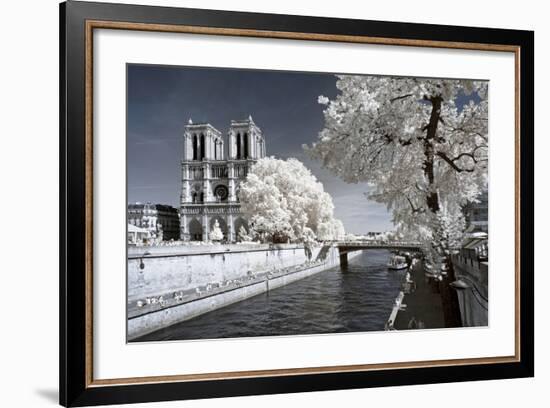 Another Look at Paris-Philippe Hugonnard-Framed Photographic Print