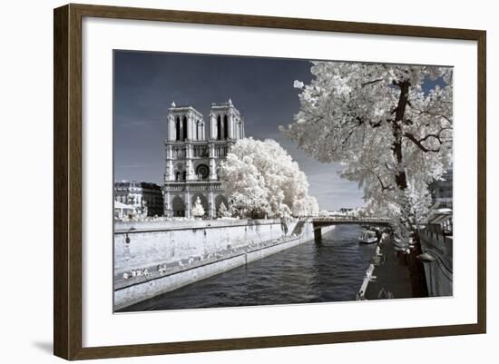 Another Look at Paris-Philippe Hugonnard-Framed Photographic Print