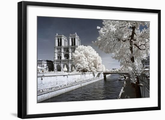 Another Look at Paris-Philippe Hugonnard-Framed Photographic Print