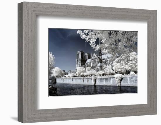 Another Look at Paris-Philippe Hugonnard-Framed Photographic Print