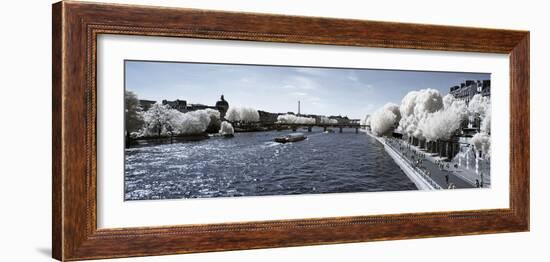 Another Look at Paris-Philippe Hugonnard-Framed Photographic Print