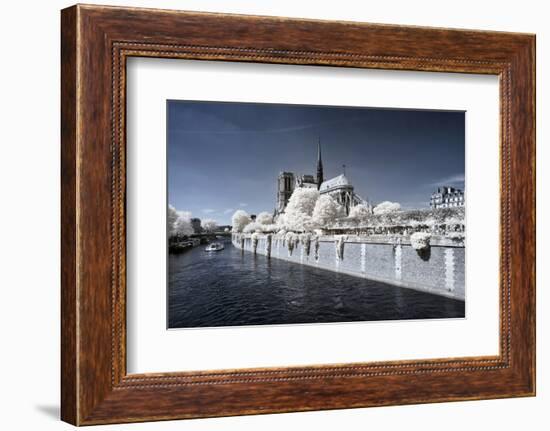 Another Look at Paris-Philippe Hugonnard-Framed Photographic Print