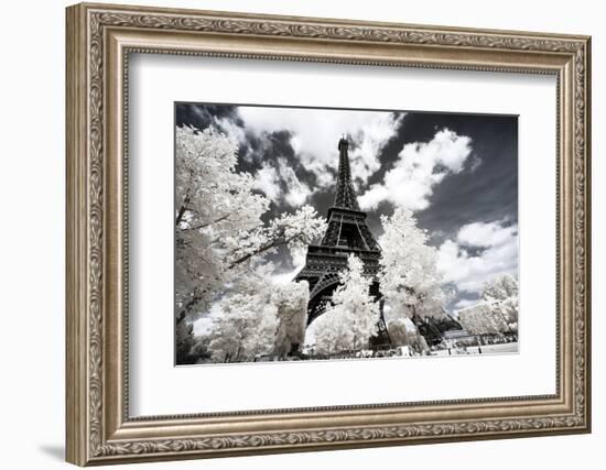 Another Look at Paris-Philippe Hugonnard-Framed Photographic Print