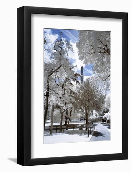 Another Look at Paris-Philippe Hugonnard-Framed Photographic Print