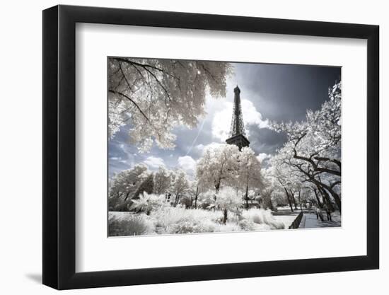 Another Look at Paris-Philippe Hugonnard-Framed Photographic Print