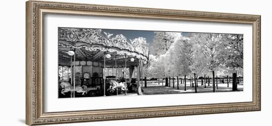 Another Look - Paris-Philippe Hugonnard-Framed Photographic Print