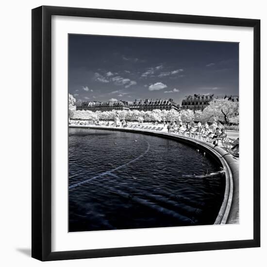 Another Look - Paris-Philippe Hugonnard-Framed Photographic Print