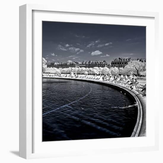 Another Look - Paris-Philippe Hugonnard-Framed Photographic Print