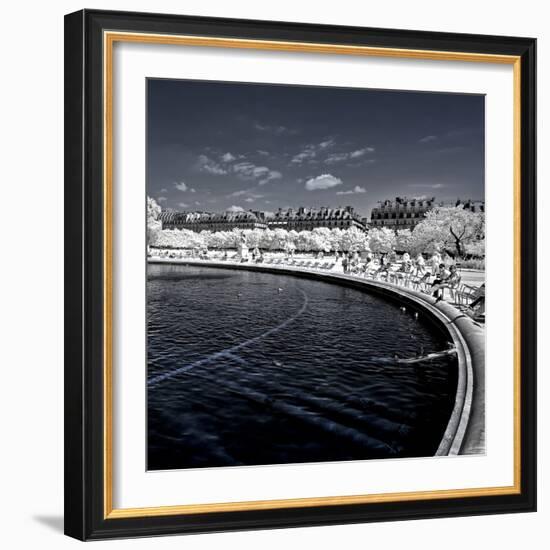 Another Look - Paris-Philippe Hugonnard-Framed Photographic Print