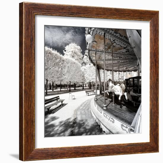 Another Look - Paris-Philippe Hugonnard-Framed Photographic Print