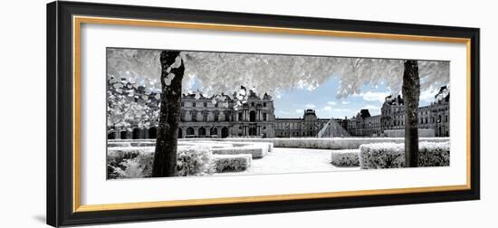 Another Look - Paris-Philippe Hugonnard-Framed Photographic Print