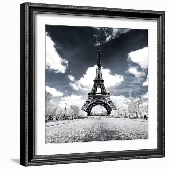 Another Look - Paris-Philippe Hugonnard-Framed Photographic Print