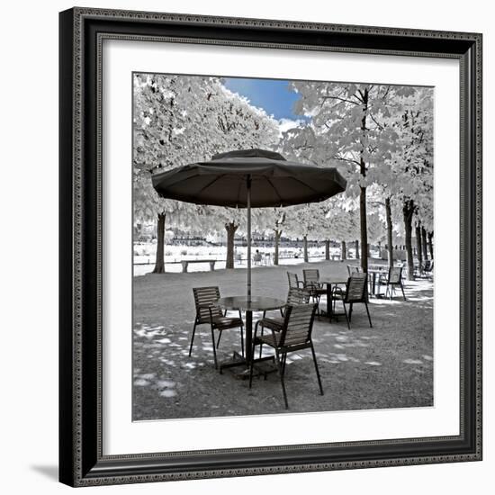 Another Look - Paris-Philippe Hugonnard-Framed Photographic Print