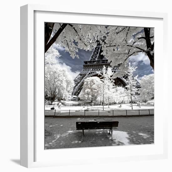 Another Look - Paris-Philippe Hugonnard-Framed Photographic Print