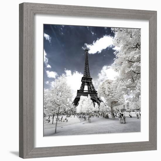 Another Look - Paris-Philippe Hugonnard-Framed Photographic Print