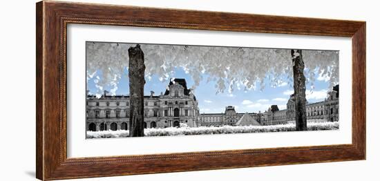 Another Look - Paris-Philippe Hugonnard-Framed Photographic Print