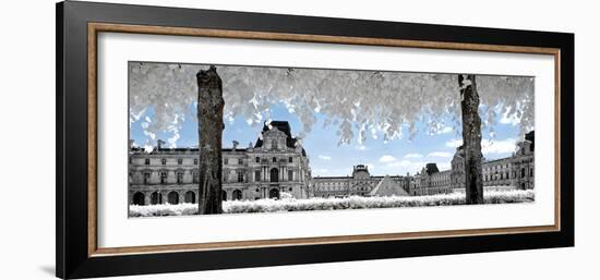 Another Look - Paris-Philippe Hugonnard-Framed Photographic Print