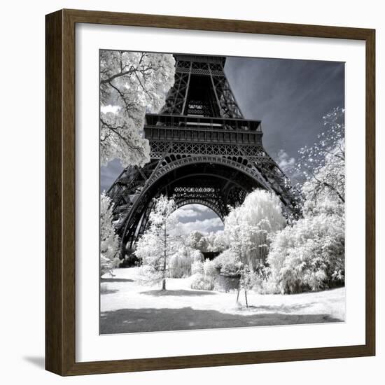 Another Look - Paris-Philippe Hugonnard-Framed Photographic Print