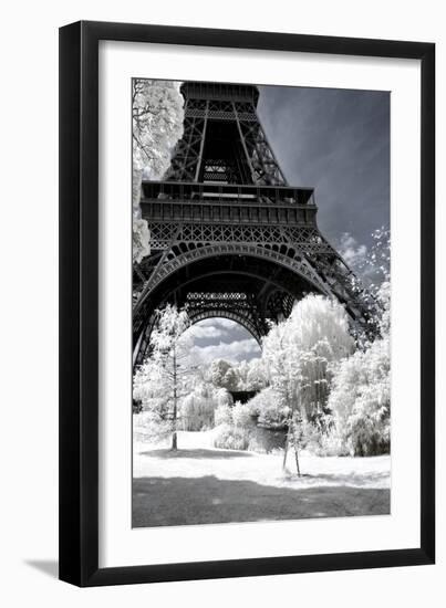 Another Look - Paris-Philippe Hugonnard-Framed Photographic Print