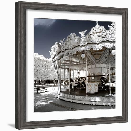 Another Look - Paris-Philippe Hugonnard-Framed Photographic Print