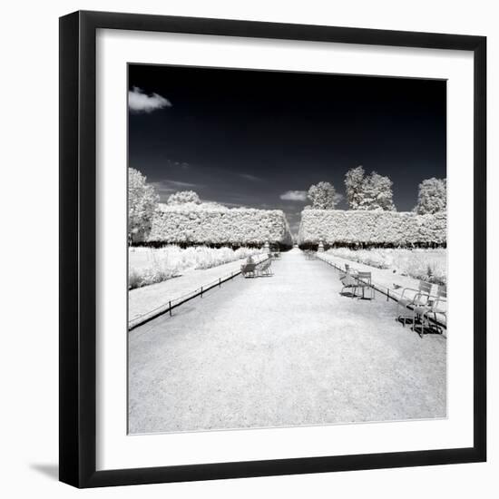 Another Look - Paris-Philippe Hugonnard-Framed Photographic Print