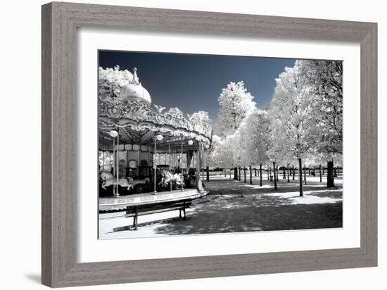 Another Look - Paris-Philippe Hugonnard-Framed Photographic Print