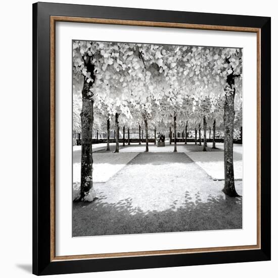 Another Look - Paris-Philippe Hugonnard-Framed Photographic Print