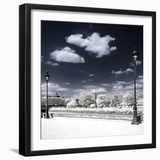 Another Look - Paris-Philippe Hugonnard-Framed Photographic Print