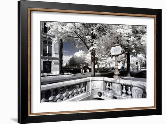 Another Look - Paris-Philippe Hugonnard-Framed Photographic Print