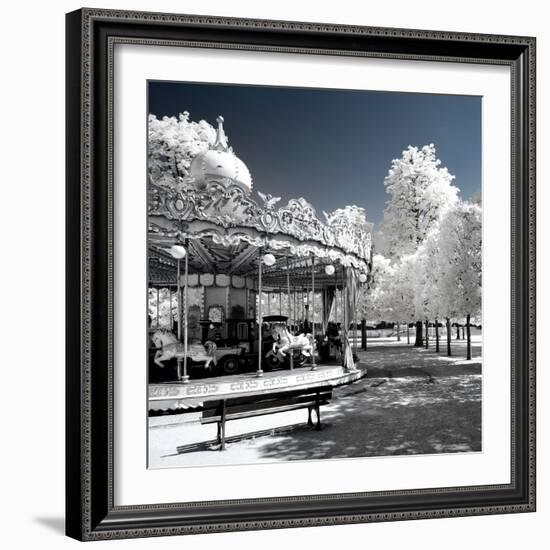 Another Look - Paris-Philippe Hugonnard-Framed Photographic Print