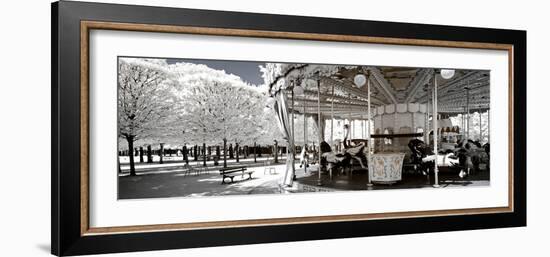 Another Look - Paris-Philippe Hugonnard-Framed Photographic Print